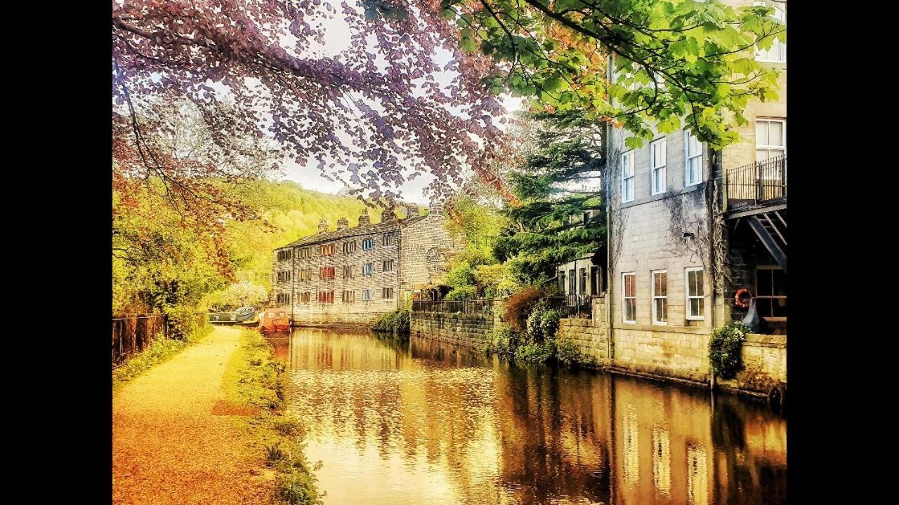 4 Bedroom Period Townhouse In The Heart Of Hebden هيبدين بريدج المظهر الخارجي الصورة