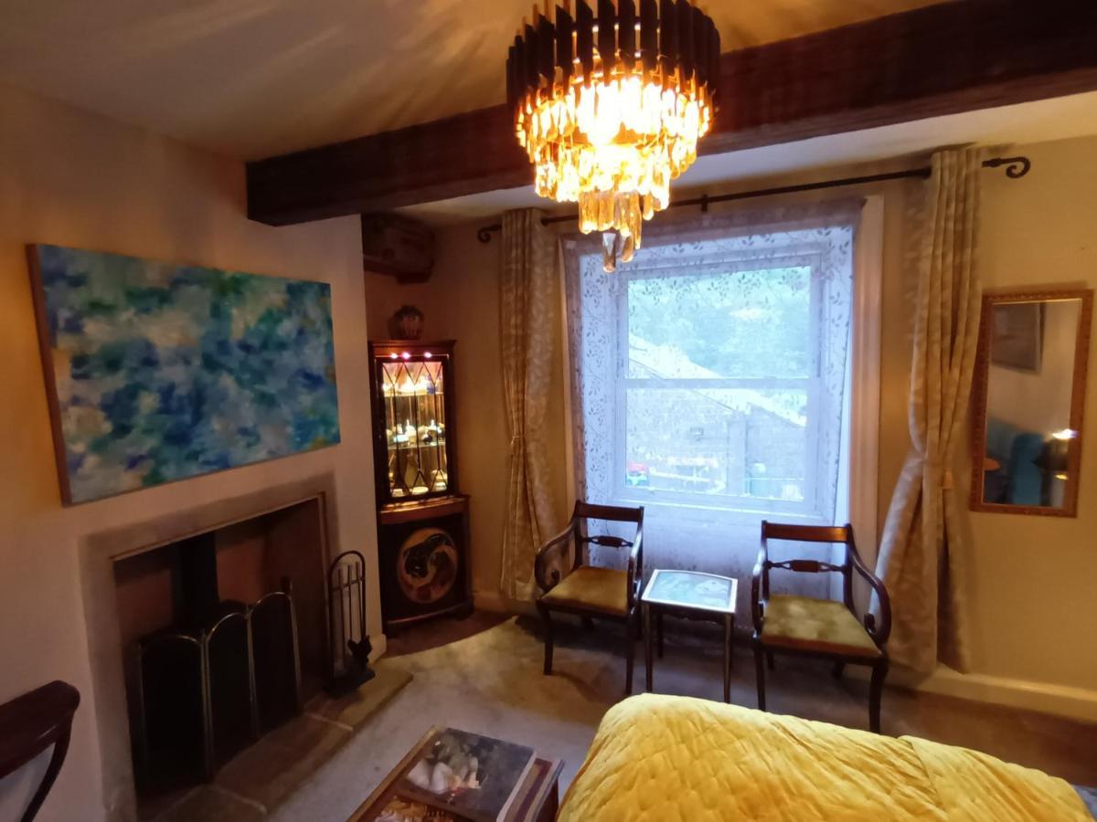 4 Bedroom Period Townhouse In The Heart Of Hebden هيبدين بريدج المظهر الخارجي الصورة
